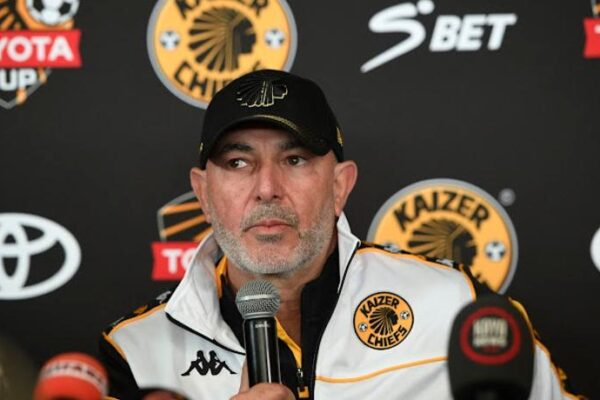 South African club Kaizer Chiefs set to keep three KEY players for new campaign