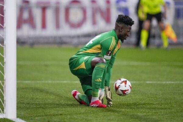 Manchester United identify FC Porto goalkeeper Diogo Costa as Andre Onana's potential replacement