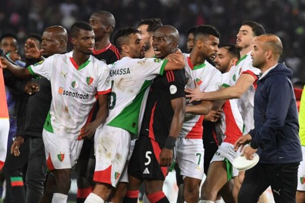 MC Alger responds to CAF request after altercation with Orlando Pirates
