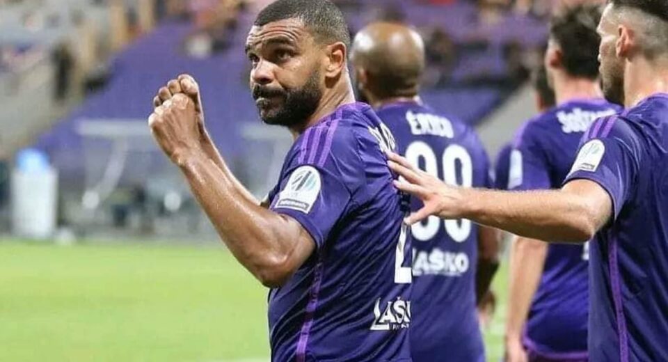 Algerian Forward Hillal Soudani Signs One-Year Extension with NK Maribor