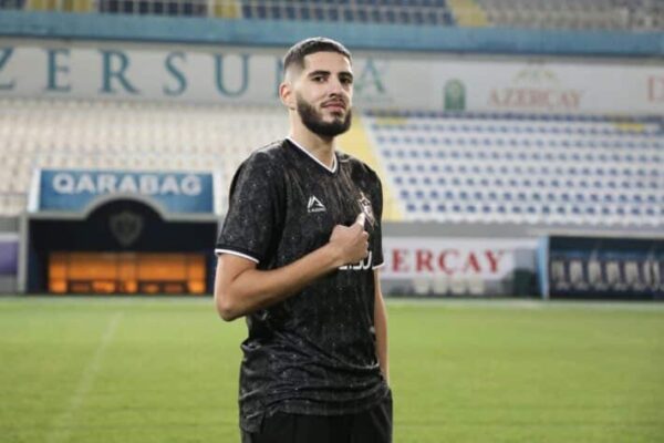 Algerian international Yassine Benzia set to join African powerhouse Espérance de Tunis