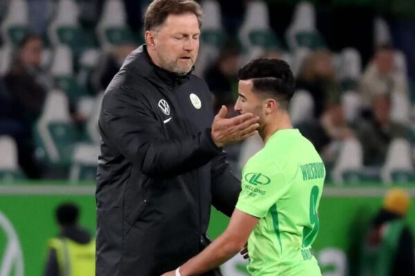 Wolfsburg drop Algerian forward Amoura following training ground incident