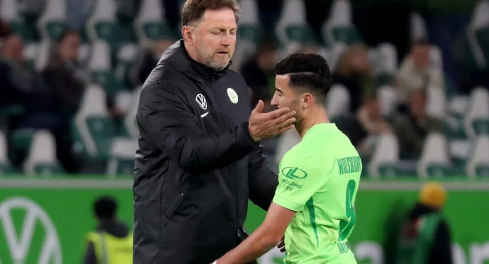 Wolfsburg drop Algerian forward Amoura following training ground incident