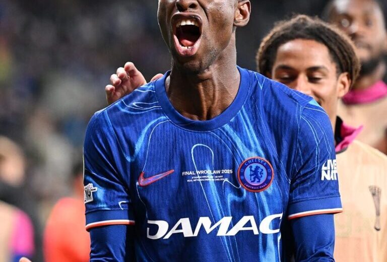 Nicolas Jackson helps Chelsea clinch Europa Conference League title with commanding win over Real Betis