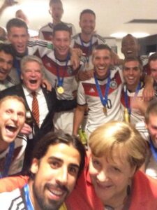 Bsdoh0mCMAAxvLnjpg-large - AfricaSoccer.com Bsdoh0mCMAAxvLnjpg Large
