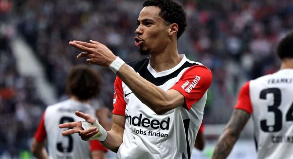 Chelsea Target French Senegalese Striker Hugo Ekitike After Standout Bundesliga Season Chelsea Target French Senegalese Striker Hugo Ekitike After Standout Bundesliga Season   Blog   AfricaSoccercom   Page 11