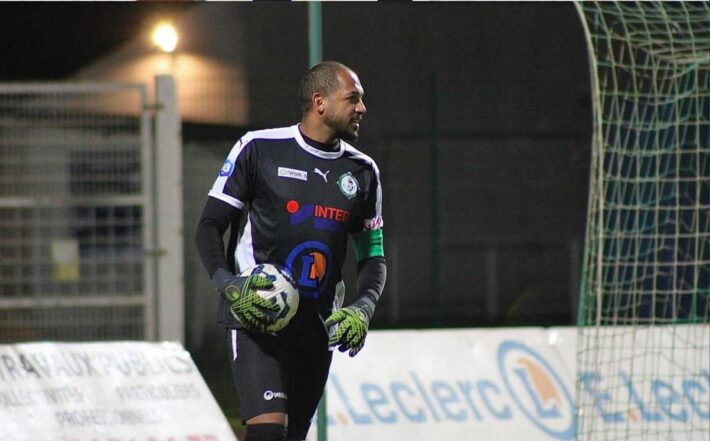 Beninese goalkeeper Yoann Djidonou announces retirement after 20-year career