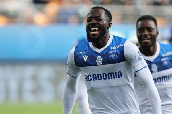 Ghana midfielder Elisha Owusu credits veteran striker Bafetimbi Gomis for improved performance in Ligue 1