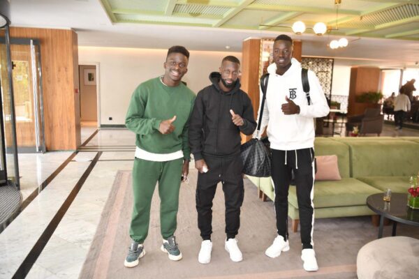 Senegal midfielder Pape Gueye urges Youssouf Sabaly to return to national duty