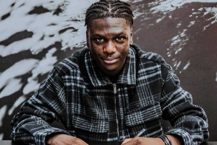 Eintracht Frankfurt plans contract extension for Mali's Fousseny Max Doumbia ahead of loan move