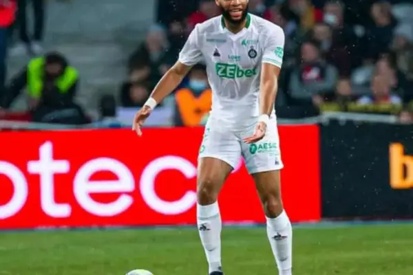 Harold Moukoudi's future uncertain despite recent contract extension at AEK Athens