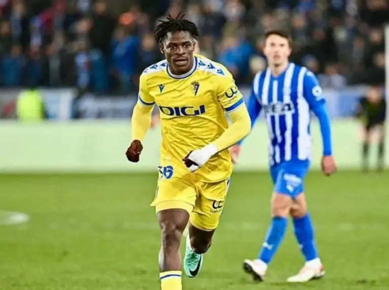 Cameroonian striker Karl Etta Eyong faces career-defining decision as Villarreal future hangs in the balance