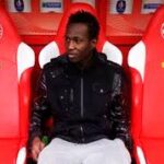 Tottenham: Adebayor supports Sherwood