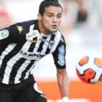 Taye Taiwo: A Possible Return to Ligue 1?