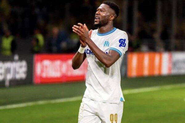 Congolese defender Chancel Mbemba officially parts ways with Marseille