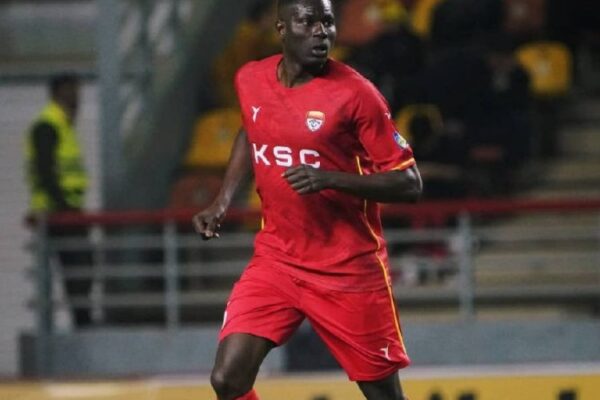 Malian defender Moussa Coulibaly commits to two-year contract extension with Foolad FC