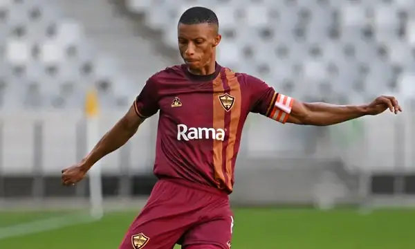Stellenbosch FC coach Steve Barker confirms departure of captain Sihle Nduli