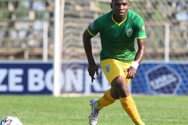 South African outfit Richards Bay closing in on Malawian striker Gabadinho Mhango