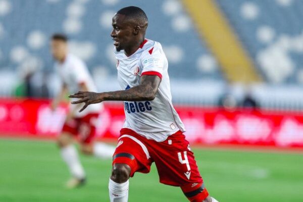 Wydad Casablanca to activate clause to sign South African duo Cassius Mailula and Thembinkosi Lorch on permanent deals