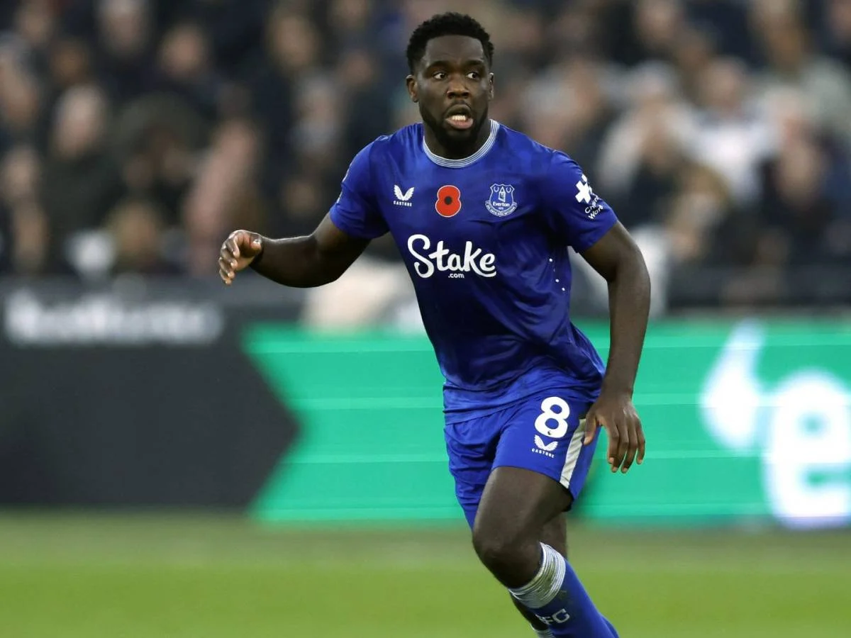 Belgian-Congolese midfielder Orel Mangala returns to Lyon after Everton loan spell