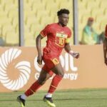 Arsenal open contract talks with English-Nigerian attacker Eberechi Eze