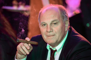 Uli Hoeness 21 300x200 1