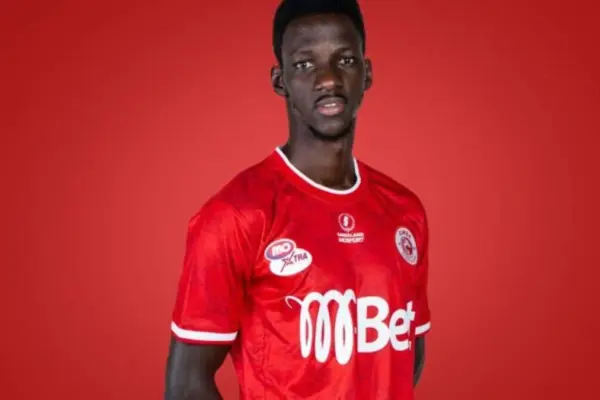 Orlando Pirates considering signing Malian midfielder Sadio Kanouté