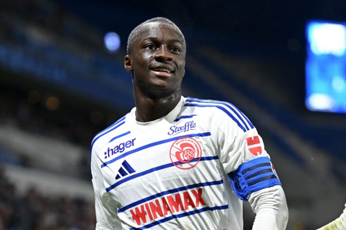 Senegalese midfielder Habib Diarra attracts interest from Atlético Madrid in summer transfer window Senegalese midfielder Habib Diarra attracts interest from Atlético Madrid in summer transfer window   Senegalese midfielder Habib Diarra attracts interest from Atlético Madrid in summer transfer window   AfricaSoccercom