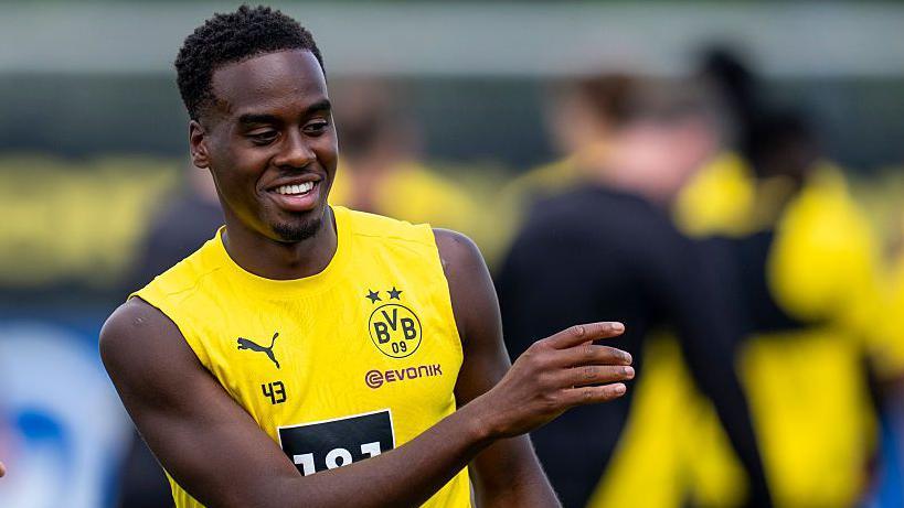  25d25460 447c 11f0 94a6 2363535560fd   Chelsea now ready to pay Dortmunds €65 million fee to sign Jamie Gittens   AfricaSoccercom