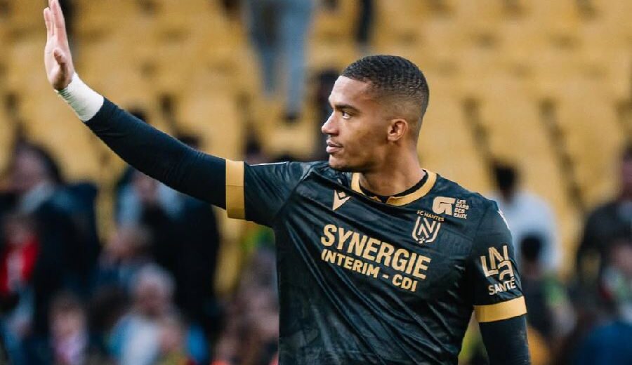 French-Burkinabè goalkeeper Alban Lafont targeted by RC Lens amid goalkeeping overhaul