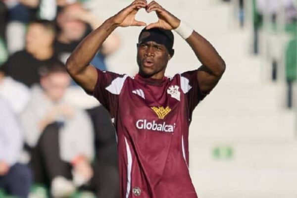 Bayer Leverkusen set to sign Cameroonian forward Christian Kofane after talks With Erik ten Hag