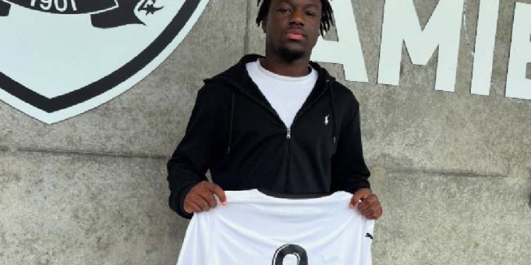 Franco Ivorian striker Driss Kembo signs with Amiens SC after Strasbourg exit Franco Ivorian striker Driss Kembo signs with Amiens SC after Strasbourg exit   Franco Ivorian striker Driss Kembo signs with Amiens SC after Strasbourg exit   AfricaSoccercom