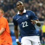 Ivory Coast: Cheick Tioté Donates Supplies to Students at His Former School