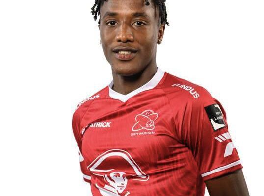 French outfit Strasbourg agree deal to sign Senegalese midfielder Pape Demba Diop