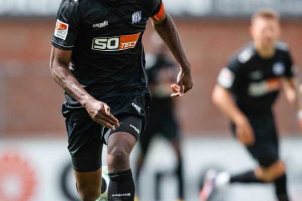 Ghana forward Kwasi Wriedt returns to Germany with Alemannia Aachen move