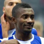 Lyon: Yassine Benzia Sidelined for Four to Six Weeks Due to Injury