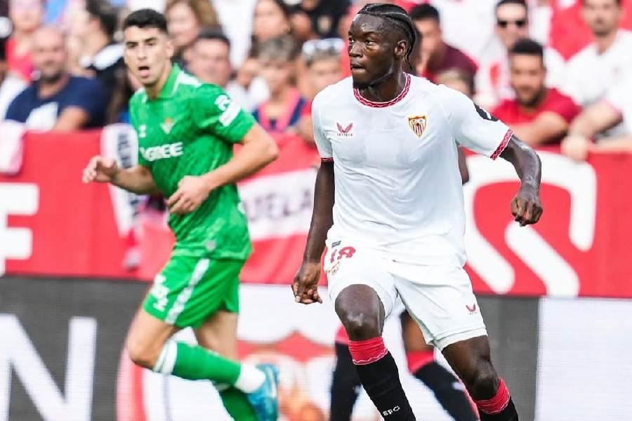 Cameroonian French midfielder Lucien Agoumé on Borussia Dortmunds radar ahead of U21 Euros Cameroonian French midfielder Lucien Agoumé on Borussia Dortmunds radar ahead of U21 Euros   Cameroonian French midfielder Lucien Agoumé on Borussia Dortmunds radar ahead of U21 Euros   AfricaSoccercom