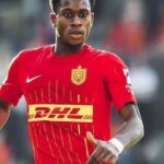 Pyramids initiate talks to sign FREE AGENT Percy Tau?