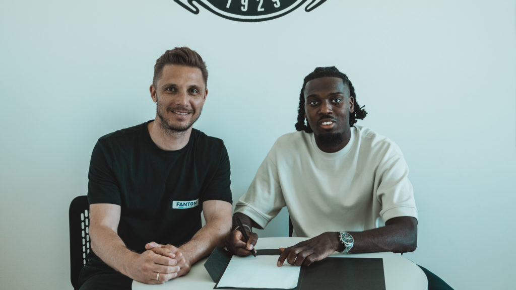 Congolese midfielder Yann Massombo joins Austrian side Altach after standout Swiss season Congolese midfielder Yann Massombo joins Austrian side Altach after standout Swiss season   Congolese midfielder Yann Massombo joins Austrian side Altach after standout Swiss season   AfricaSoccercom