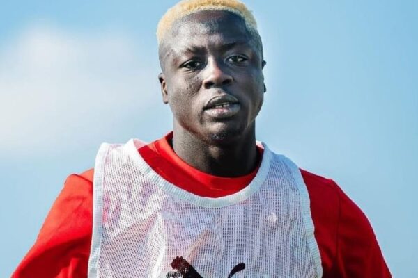 Crystal Palace submit €10 million offer for Ivorian forward Oumar Diakité