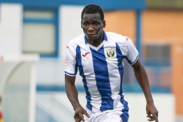 Servette FC open talks with Burkinabe midfielder Sékou Djanbou