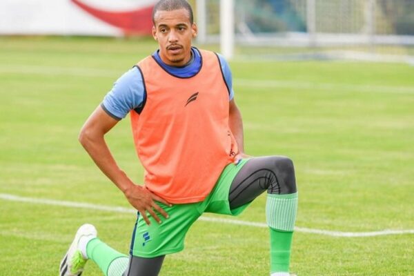 Al Hazem and Al Ahli battle for Sofiane Bendebka as Algerian midfielder eyes Saudi League move