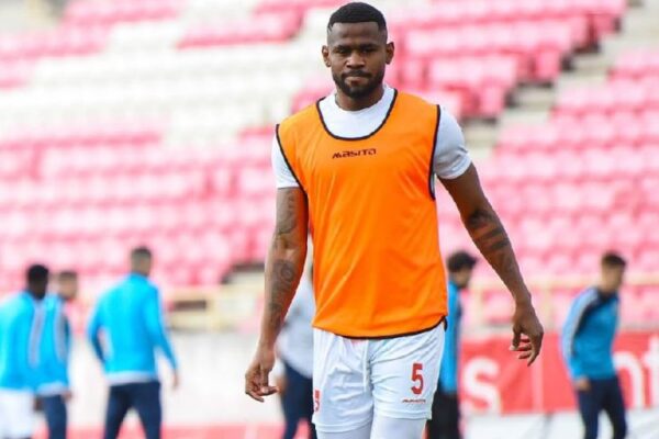 Cameroonian defender Thierry Etoungou signs two-year contract extension with Radnički Niš