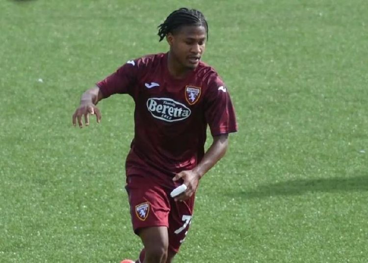 Portuguese Bissau Guinean midfielder Ussumane Djaló attracts interest from second division clubs in Portugal Portuguese Bissau Guinean midfielder Ussumane Djaló attracts interest from second division clubs in Portugal   Portuguese Bissau Guinean midfielder Ussumane Djaló attracts interest from second division clubs in Portugal   AfricaSoccercom