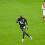 Nigeria winger Moses Simon completes medical ahead of Paris FC move