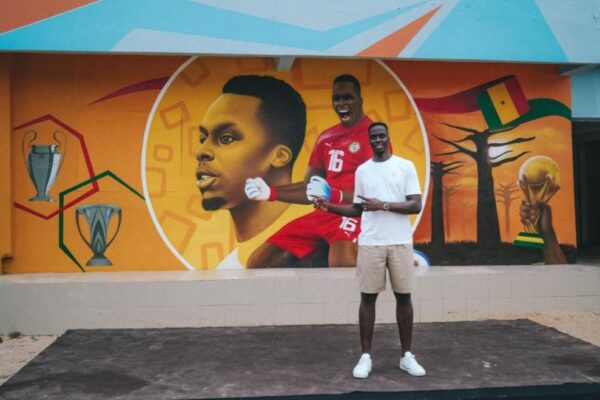 Former Chelsea goalkeeper Édouard Mendy unveiled as patron of Yakar School in Senegal