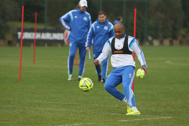 Ayew2