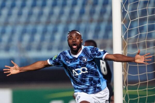 Pyramids offer BUMPER contract extension to DR Congo striker Fiston Mayele