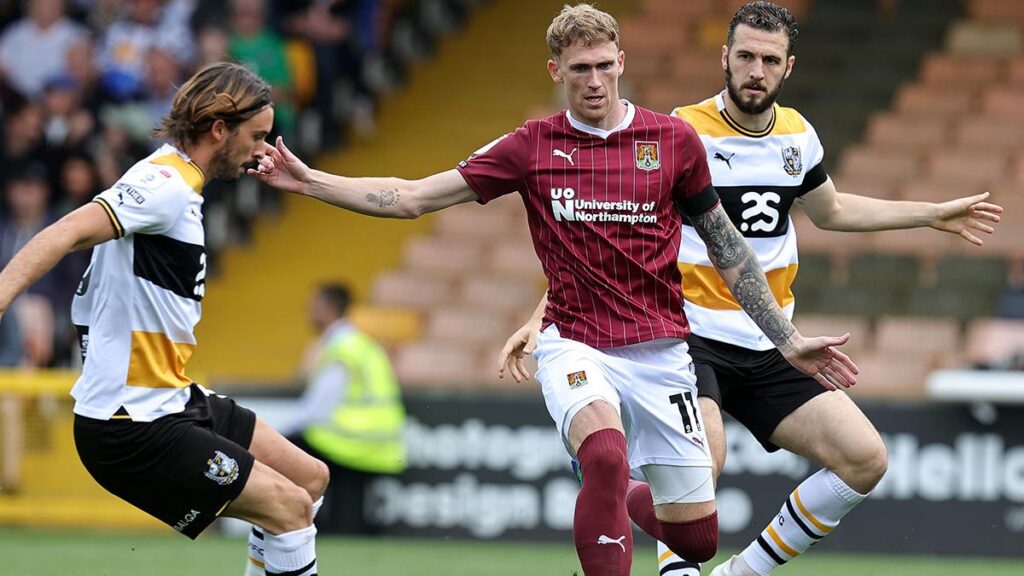  f19d94e321f328e49f4f23306ce0ca7e1f24cfb96c9bb492f2f55b9de2de2aea 1200 675   Kaizer Chiefs secure signing of former AFC Wimbledon and Port Vale FC midfielder Itane Chislett   AfricaSoccercom