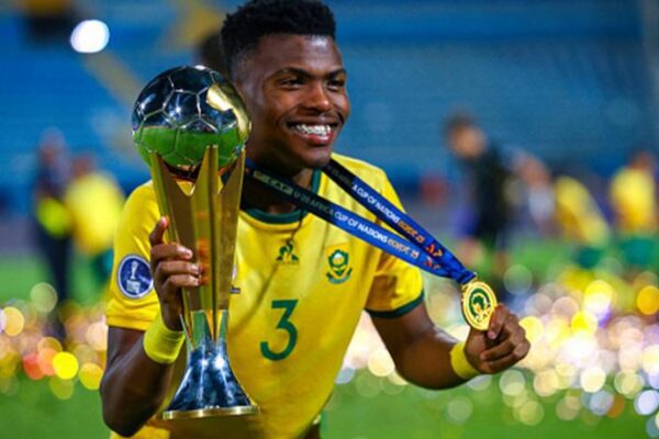 South African giants Orlando Pirates and Kaizer Chiefs jostle for teenage sensation Neo Rapa